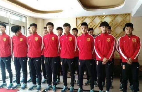 戴璐艳照全套无删减94